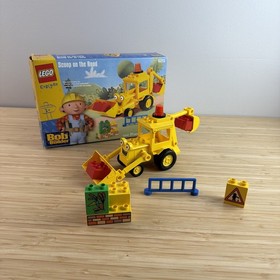 Lego DUPLO Bob The Builder Set 3272 Scoop on Road  Nearly Complete 2001