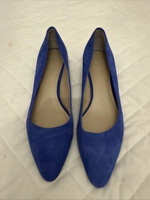 Кожаные туфли на низком каблуке Ann Taylor Blue Suade 8 м - Изображение 1 из 4