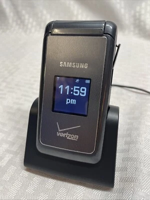 Samsung Haven U320 - Camera-less Flip Phone - Gray (Verizon) - Image 1 of 4