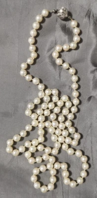 Lange Perlenkette Collier mit 585er JKa Goldverschluss &Diamenten 103 cm Lang - Bild 1 von 4