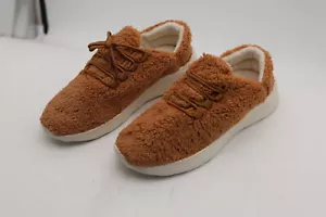 URBAN OUTFITTERS Pantofole da donna con suola rigida per interni ed esterni taglia 8 - Foto 1 di 6