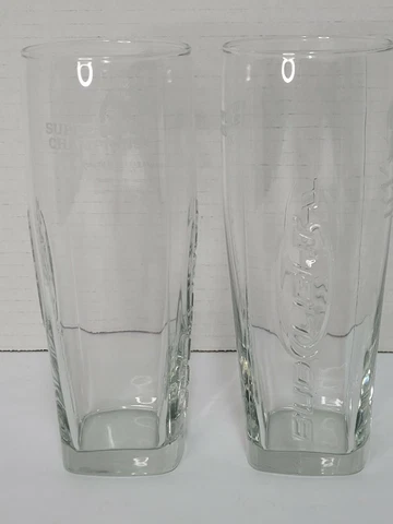 Tampa Bay Buccaneers Bud Light Super Bowl XXXVII Glasses Set of 2 Cover