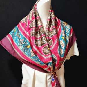 RARO VINTAGE HERMES Bufanda de Seda "Qalamdan" Carre 90 diseñado por Catherine Baschet - Imagen 1 de 14