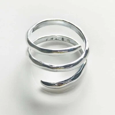 New c+i Chloe Isabel Twisted Ring Gift Fashion Women Party Jewelry 4Sizes Chosen - Image 1 of 2