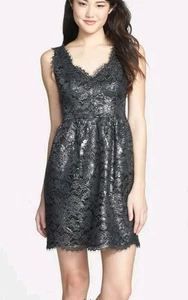 Vestido Shoshanna Sierra' Gris Laminado Plateado Encaje Cóctel Fiesta Talla 6 Forrado  - Imagen 1 de 9