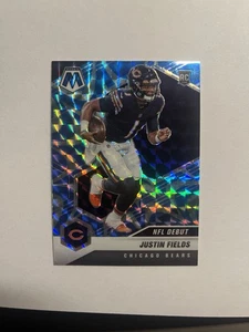 2021 Panini Mosaic - NFL Debut Justin Fields #242 Reactive Blue Mosaic Prizm B1 - Bild 1 von 2