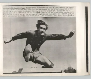 Olympic TRACK Star RUNE LARSSON of SWEDEN London VINTAGE 1948 Press Photo - Picture 1 of 2