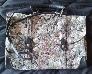 TAPESTRY LAPTOP/PORTFOLIO BAG W/HANDLE AND CLIP ON SHOULDER STRAP - Picture 1 of 4