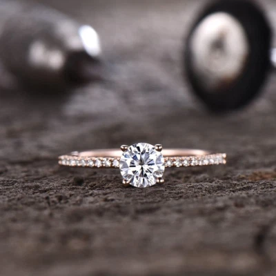 1.5 克拉模拟钻石订婚戒指口音单颗 14k 镀玫瑰金 — 第 1/4 张图片