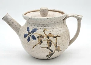 SIGNED Speckled Stoneware Studio Art Pottery Teapot Thumb Rest Excellent Cond. - Picture 1 of 10