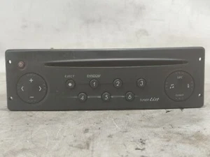 8200002607 IMPIANTO AUDIO / RADIO CD / 1773928 PER RENAULT LAGUNA II BG0 AUTHE - Foto 1 di 10