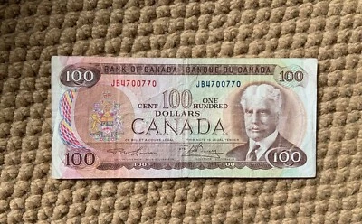 19756 $100 Canadian Dollar Bill/Note: Nice Serial Number - Image 1 of 2