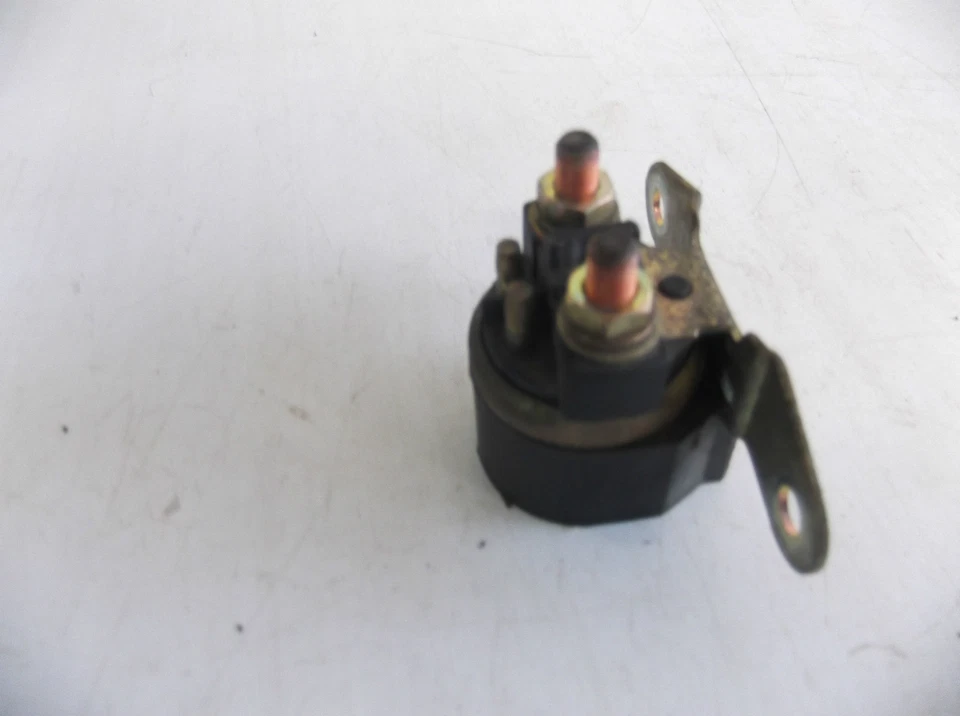 VÁLVULA VARIABLE SUZUKI GSF400 BANDIT SOLENOIDE GSF400 Foto 1 de 1