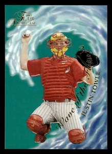 1997 Flair Showcase #7 Justin Towle - EXMT+ 10003667 *TCShack* - Picture 1 of 2