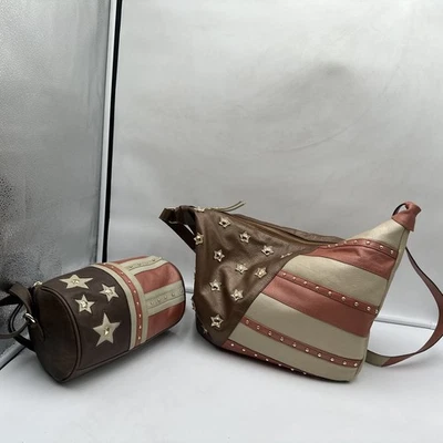 2 Bolso de hombro de cuero con bandera americana Sharif y parche bandolera con parche estrella marrón Foto 1 de 4