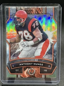 Sale Anthony Munoz Refractor 2025 Topps Resurgence Football - Picture 1 of 2