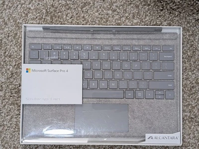 Microsoft QC7-00098 Surface Pro Signature Type Cover - Image 1 of 2