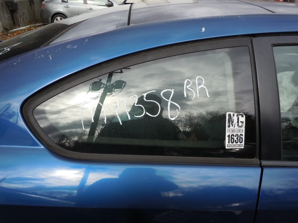 2005 - 2010 Scion tC 后四分之一窗玻璃乘客右右手原始设备制造商 — 第 1/1 张图片