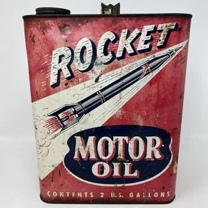 ANTIGUO EE. UU. NY COHETE MOTOR OIL LATA DE METAL DE 2 GALONES GASOLINERA Publicidad Lata NASA - Imagen 1 de 18