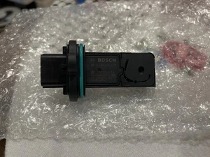 Sensor de flujo de masa de aire Bosch 0280218273 - Imagen 1 de 3
