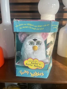 Vintage Furby Babies 1999 Tiger Electronics White with pink ears original box - Picture 1 of 11