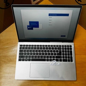 DELL Inspiron 15 3530 i7 1355U 5.0ghz, 64GB , 4TB , 15.6" FHD, Win Pro & Office - Picture 1 of 20