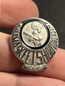 Vintage 1995 Alabama Skeet Shooting Lapel Pin (Black) - Picture 1 of 3