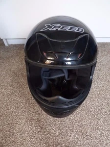 XpEED Motorbike Helmet Shiny Black Fibre Glass S 56 ECE R 22-05 1390G + 50 - Picture 1 of 9