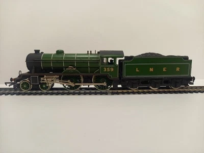 Hornby 4-4-0 Locomotive #R859 "The Fitzwilliam" 359 LNER Green - working order - Image 1 of 4