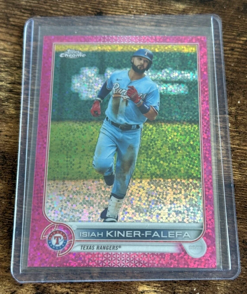 2022 Topps Chrome Magenta Speckle Refractor /350 Isiah Kiner-Falefa #192 - Image 1 of 1