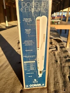 Conair Double Ceramic -1 Inch Flat Iron- White / Rose Gold- New - Picture 1 of 1
