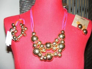 Nuevo ERICA NARANJA ROSA ORO BOLAS voluminoso moda collar pulsera y pendientes TRIO - Imagen 1 de 1