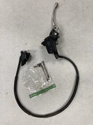 2002 HONDA INTERCEPTOR VFR 800 CLUTCH LEVER HANDLE W/PERCH SLAVE ASSY VFR800 - Image 1 of 4