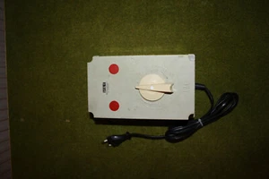 Piko Trafo FZ1 - Fahrstrom 2-12V= und Zubehör 16V~ geprüft und ok mit Abgangskab - Bild 1 von 3