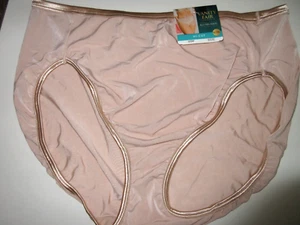 Vanity Fair 1-Pair HI CUT brief Illumination 13108 beige nylon women ~ 10/3XL - Picture 1 of 3