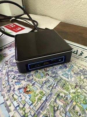 Intel Mini Pc Model: BOXNUC7i5BNK - Image 1 of 4
