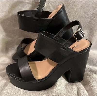 Soda Women Open Toe Ankle Strap Platform Chunky High Heeled Sandal, Sz 9.5 - Image 1 of 4