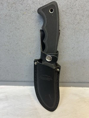 Cuchillo de caza de hoja fija Remington con funda de cuero/gancho intestinal/usado Foto 1 de 4