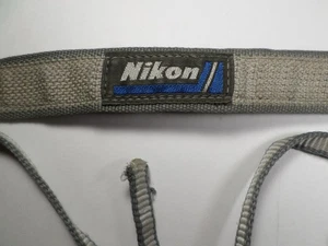Nikon Camera Strap Grey - Picture 1 of 7