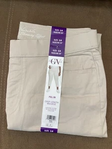 NWT Gloria Vanderbilt Women's Mid-Rise Crop Length Pull-On Pants, Cream, Size 14 - Picture 1 of 2
