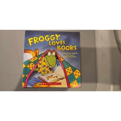 Froggy Loves Books - Paperback By Jonathan London 0545030145 - Image 1 of 3
