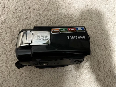 Samsung F40 Camcorder -  Black - Image 1 of 4