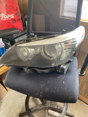08 09 10 BMW 535I Headlamp Assembly Driver Side Left Foto 1 de 4