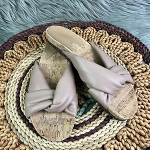 Flattered Lou Gr. 39/9 US Blush Pink Vegan Slipper Flat Knotted Top Pantolette Sandalen - Bild 1 von 10