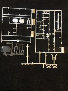 Modellino auto d'epoca kit spazzatura 1:25 1:24 ricambi S-51 - Foto 1 di 3