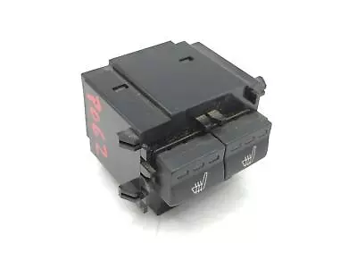 2011 Volvo XC70 Seat Heater Switch 31288012 - Image 1 of 4
