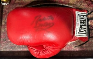 Roberto Duran Autographed Signed Red Everlast Boxing Glove PSA/DNA - Picture 1 of 4