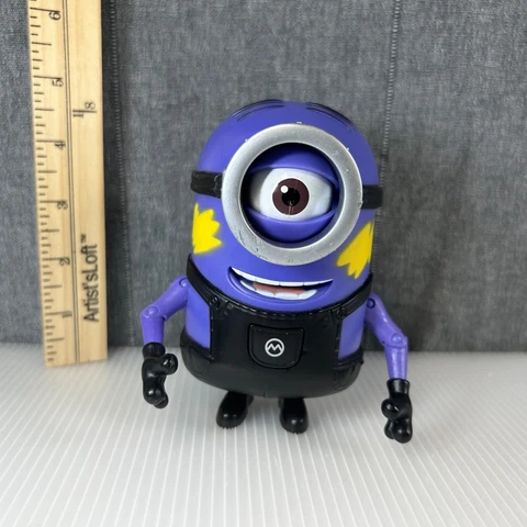 Despicable Me Minion Made Under Cover Stuart Deluxe 5" Action Figure Thinkway Cover