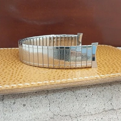 19mm 18mm 17mm Bulova Stainless Steel 1970s nos Unused Vintage Watch Band - Image 1 of 4