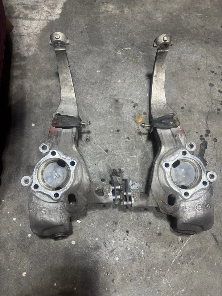 Husillos/bujes/nudillos Nissan 350z OEM Foto 1 de 4